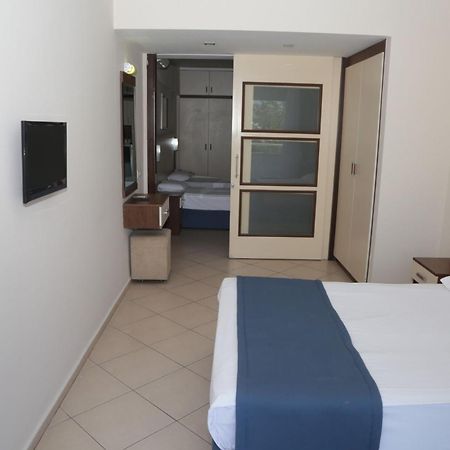 Batihan Beach Resort & Spa Kusadasi Exterior photo