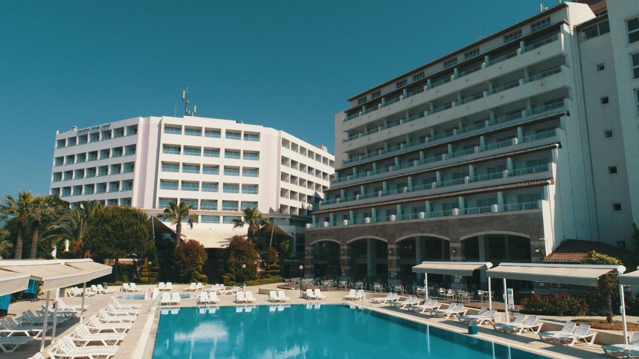 Batihan Beach Resort & Spa Kusadasi Exterior photo